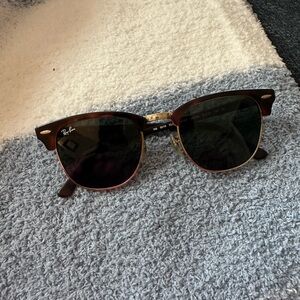 Ray-Ban Brown Frame Sunglasses with Green Lenses